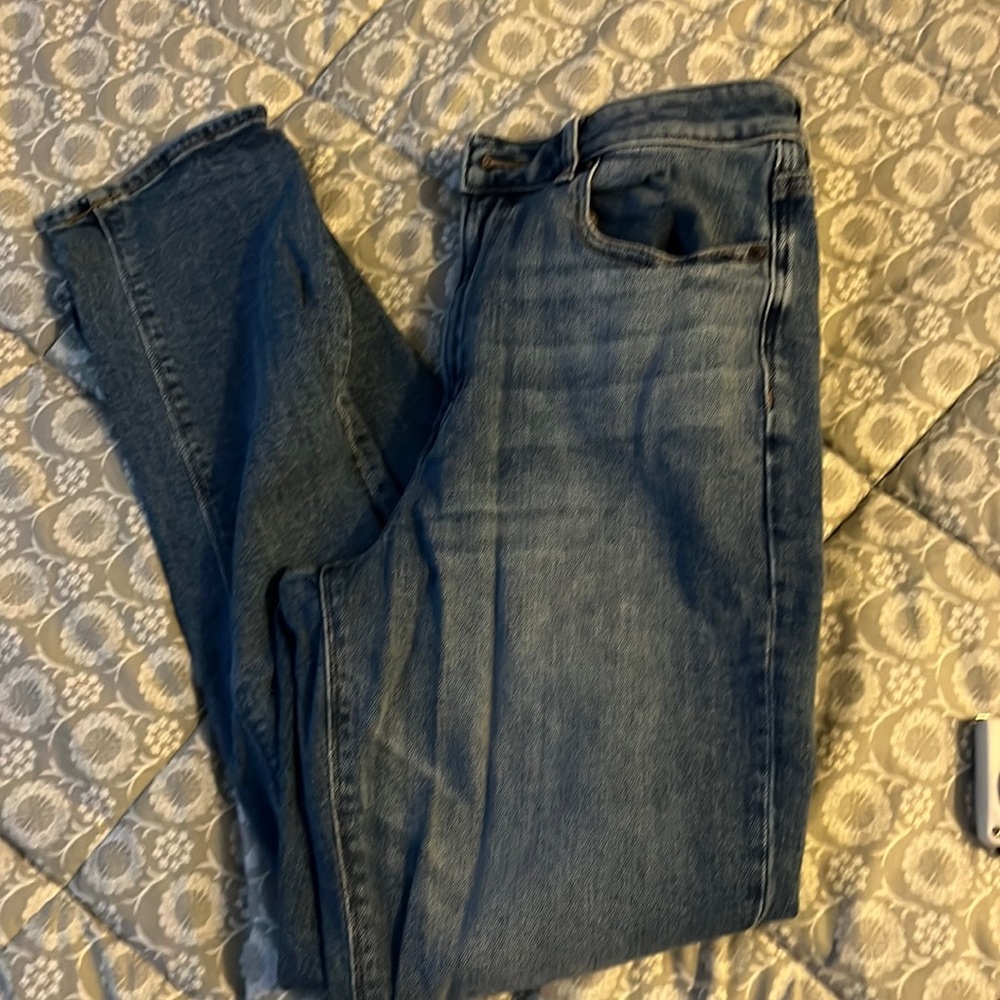 American eagle mom Jean